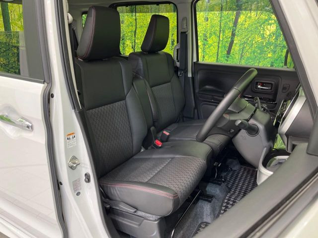 �y�n�[�t���U�[�V�[�g�z�������ƍ���S�n�𗼗������l�C�̃V�[�g���w�ʁE���ʂ̃t�@�u���b�N�f�ނ́A�ʋC���̗ǂ��⊊��ɂ����ɗD��Ă��܂��B�C���╞���ɍ��E���ꂸ���K�ɂ���肢�������܂��B