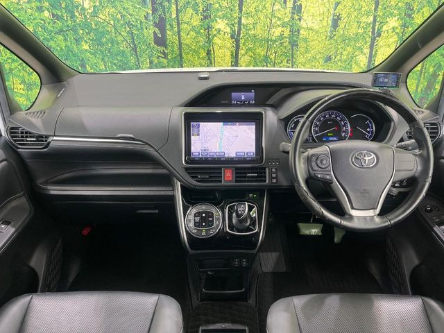 エスクァイアハイブリッド1.8 Gi