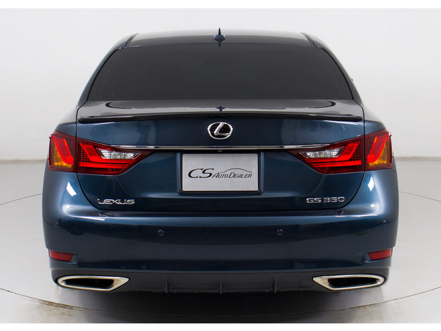 クリアランスソナーが付いています!フロント&リアにセンサーがあり、障害物に近づくと警告音が鳴りドライバーへお知らせ!すごく便利な人気装備です!!