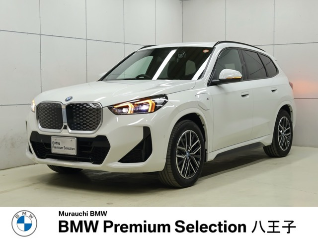 iX1xドライブ30 Mスポーツ 4WD