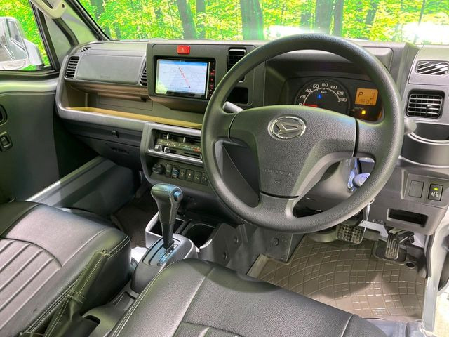 �O���[�v���݌ɐ���30,000��!!�S���̌n��X���烁�[�J�[�E�Ԏ��킸���Љ�o����̂ŁA���Ȃ��Ƀs�b�^���̂��Ԃ�������͂��ł���܂��͂��₢���킹��������