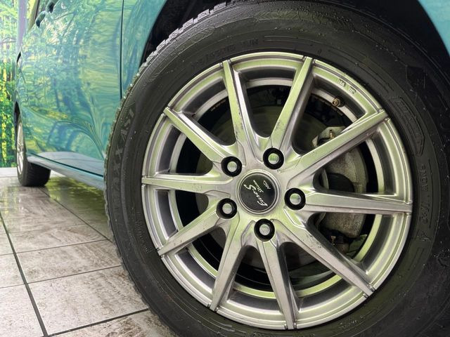 �y15�C���`�A���~�z�C�[���z�O�ςɃ}�b�`�����A���~�z�C�[���𑕒����Ă���܂��B�e��A���~�z�C�[����A�X�^�b�h���X�^�C�����戵�����Ă���܂��B���񂲑��k����������
