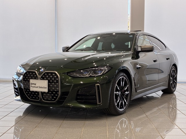 4シリーズグランクーペM440i xドライブ 4WD