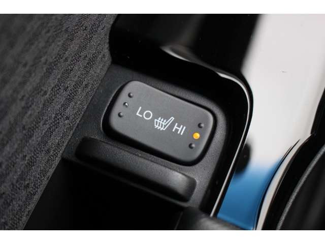 オデッセイ2.0 e:HEV アブソルート EX