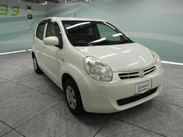 パッソ1.0 X クツロギ