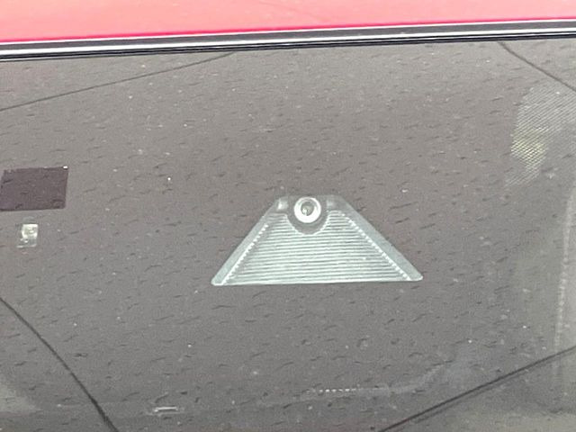 �y�X�}�[�g�V�e�B�u���[�L�T�|�[�g�z�ᑬ���s���ɑO���̎ԗ�����F�����A�Փ˂������Ȏ��͌x��ƃu���[�L�ŏՓˉ���Ɣ�Q�y�����A�V�X�g�B�����S�Ƀh���C�u�����y���݂��������܂��B