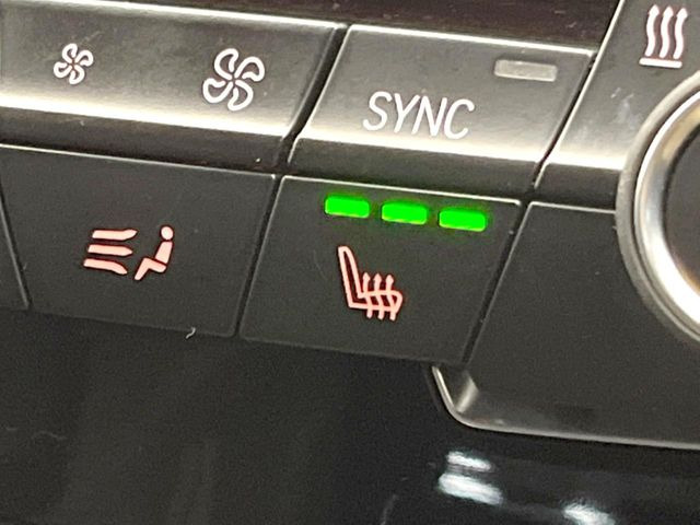 ���t�����g�V�[�g�q�[�e�B���O:�^�]�ȁE����ȋ��ɎO�i�K�Œ��߂��\�ȃV�[�g�q�[�^�[�𑕔����Ă���܂��B�G�߂��킸���K�ɂ��g�p���������܂��B