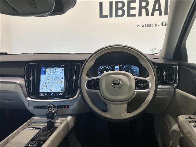 S60T4 モメンタム