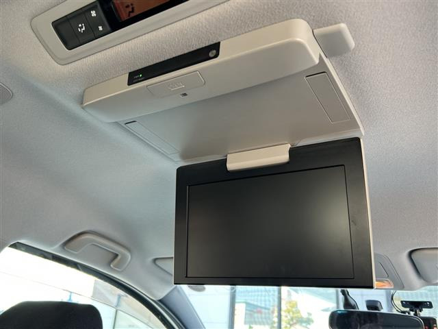 ヴォクシー1.8 ハイブリッド V