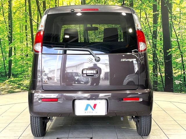 安心の最長10年・走行無制限保証(有償)をご用意。保証内容も充実はもちろん、無料点検&オイル交換や、年中無休の全国・24時間ロードサービスも付帯されておりますのでご安心下さい。