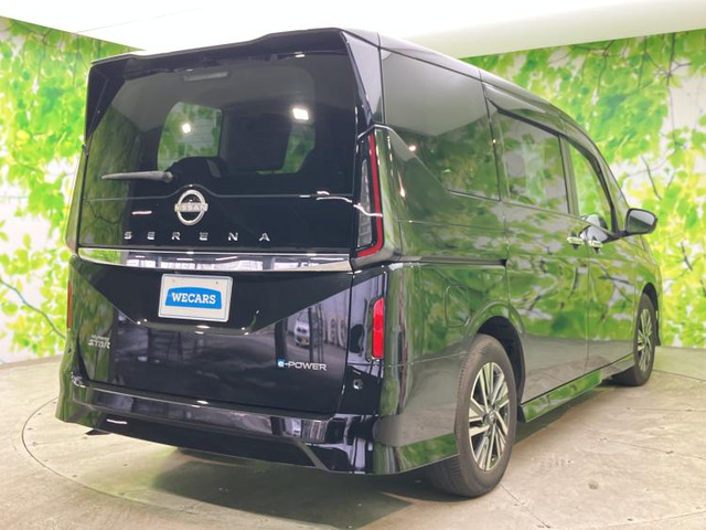 セレナ1.4 e-POWER ハイウェイスターV