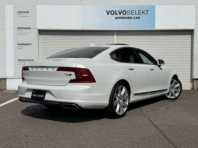 S90T6 AWD インスクリプション 4WD