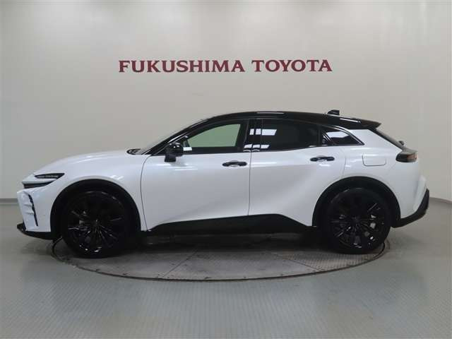 クラウンスポーツ2.5 Z E-Four 4WD