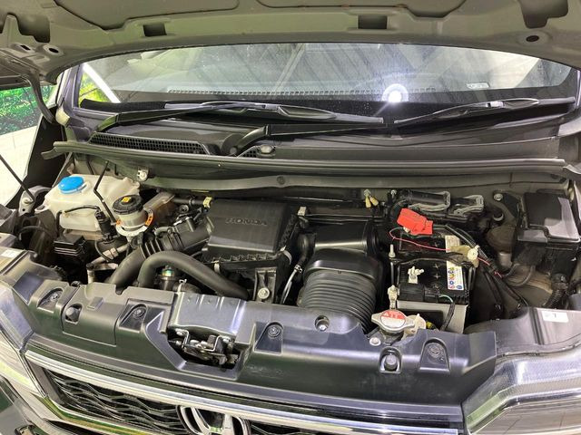 安心の最長10年・走行無制限保証(有償)をご用意。保証内容も充実はもちろん、無料点検&オイル交換や、年中無休の全国・24時間ロードサービスも付帯されておりますのでご安心下さい。