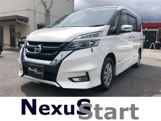 セレナ2.0 ハイウェイスター Vセレクション 4WD