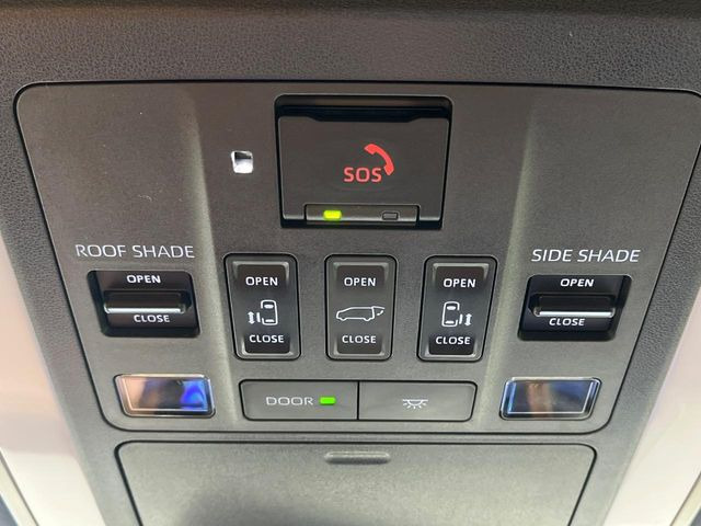 �y���E�Ɨ����[�����[�t�z2��ڍ��E�Ȃɂ��ꂼ��z�u���ꂽ�K���X���[�t!�������ɍ��킹�ĕБ������V�F�[�h��߂邱�Ƃ��\�ł�!