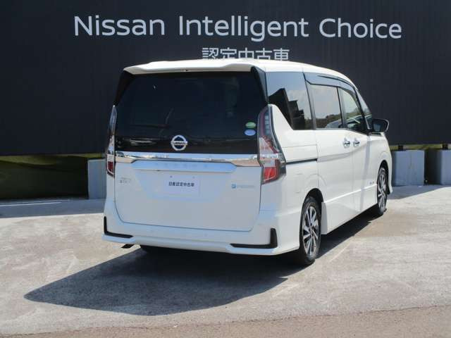 セレナ1.2 e-POWER ハイウェイスターV