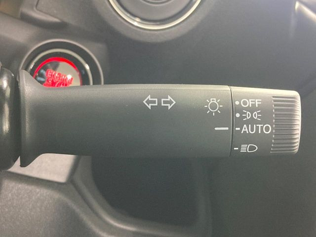 �y�I�[�g���C�g�z����̖��邳�ɉ����Ď����Ńw�b�h���C�g�̓_���E�������ł���@�\�ł�!���C�g�̕t���Y��E�����Y��Ȃǂ������Ȃ�A�J�̓���[���̑��s�����S!�g���l���ʉߎ����֗��ł��ˁ�