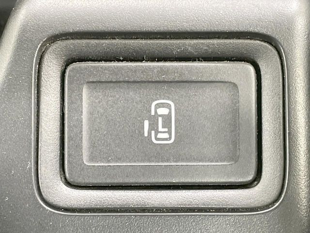 �y�p���[�X���C�h�h�A�z�X�}�[�g�L�[��^�]�Ȃ̃X�C�b�`�ŃX���C�h�h�A�̊J���\���d��������͂����ăh�A���J����K�v�������A���������q�l�ł��A�d���ו��������Ă��鎞�����N�ɊJ���߂ł��܂���