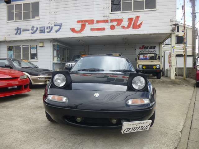お目目パッチリ希少のNA6CE1600ccSスペシャルそしてカラーブラック 本日デビュウ 宜しくお願い致します。
