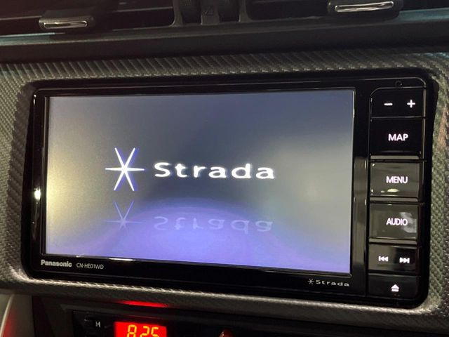 【ナビゲーション】使いやすいナビで目的地までしっかり案内してくれます。各種オーディオ再生機能も充実しており、お車の運転がさらに楽しくなります!!