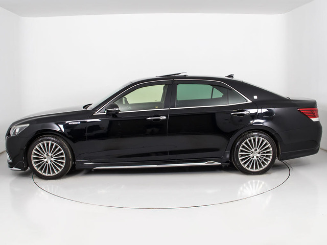 お探しの方必見OP18AW付!大人気のオプション装備純正18インチアルミホイール!