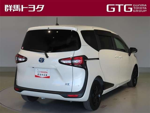 シエンタハイブリッド 1.5 ファンベース G セーフティエディションII