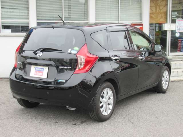 ノート1.2 メダリスト エマージェンシーブレーキ パッケージ