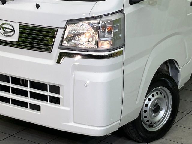 �w�b�h���C�g��e�[�������v&�A���~�z�C�[�����̊e��R�[�e�B���O���I�X�X�����Ă���܂��B�����Y�����̉��΂݂≘���}���A���ꂢ�ȏ�Ԃ������e�i���X���X�ŕۂĂ܂���