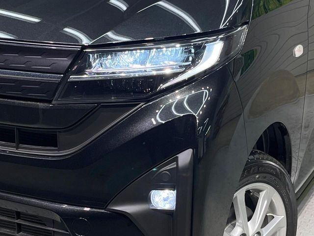 �yLED�w�b�h���C�g�z���V����ԑ��s�����ǍD�Ȏ��E���m�ۂ����S���ĉ^�]�ł��鍂�P�xLED�w�b�h���C�g�𑕔�!�_�����x�������A����d�͂��}�����Ă��܂��B