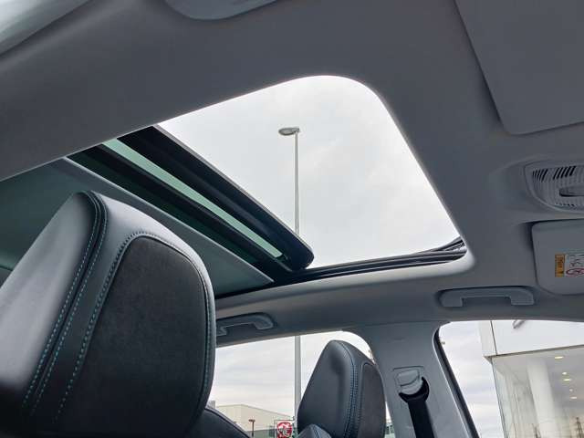 3008クロスシティ ブルーHDi