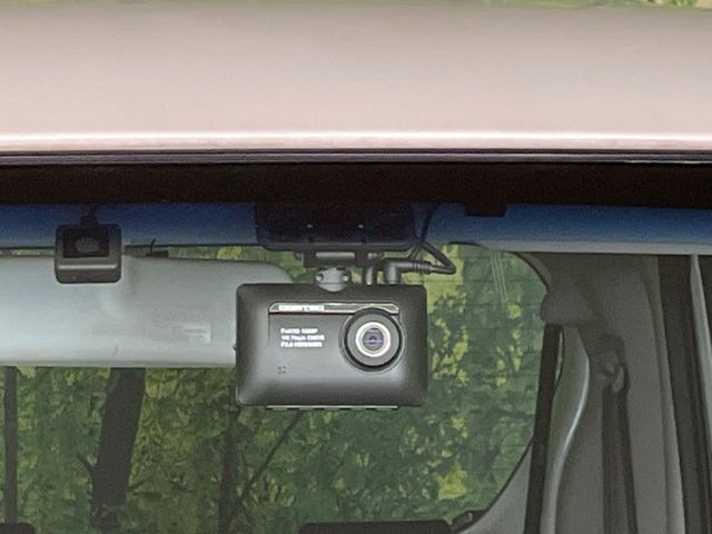 �y�h���C�u���R�[�_�[�z�h���C�u���R�[�_�[����!���s���͂������A������^�]�⎖�̂ɑ��������ہA�f���ŋL�^���A����̃��X�N�ɔ����܂��B���L�^�pSD�J�[�h�͂��q�l�����g�ł��������������K�v������܂��B