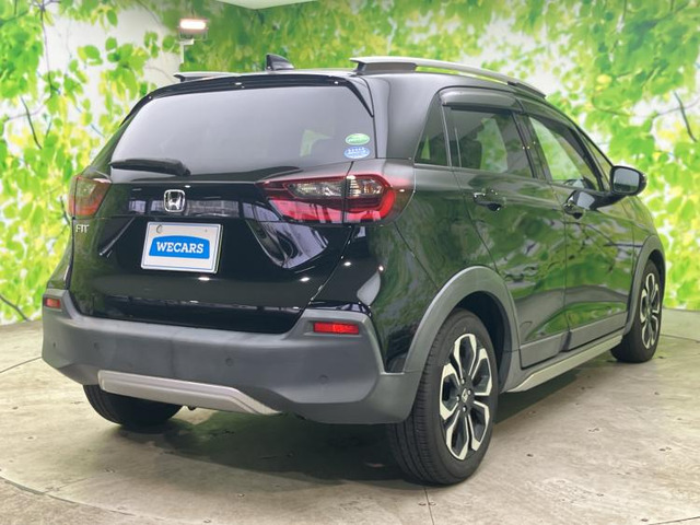 フィット1.3 クロスター