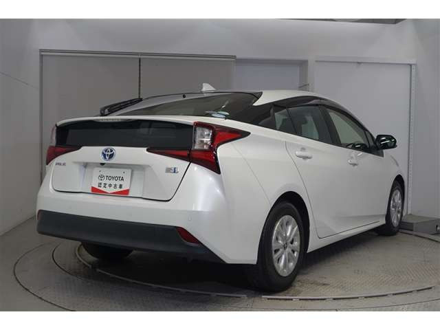 プリウス1.8 S セーフティ プラスII