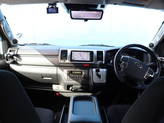 ハイエースバン2.8 スーパーGL ロング ディーゼル 4WD