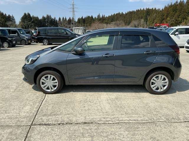 フィット1.5 ホーム 4WD