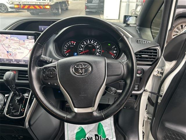 �K���X�R�[�e�B���O�A�i�r�Q�[�V�����AETC�ȂǁA���̑��̃p�[�c�̎��t�������ς���̂����k�������Ă���܂�!!�N���}�̂��Ɖ��ł����C����������!