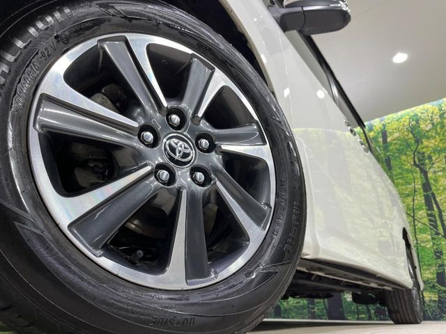 �y����16�C���`�A���~�z�C�[���z�O�ςɃ}�b�`���������A���~�z�C�[���𑕒����Ă���܂��B�e��ЊO�A���~�z�C�[����A�X�^�b�h���X�^�C�����戵�����Ă���܂��B���񂲑��k����������