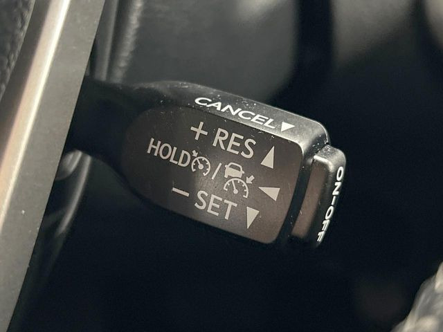 �y���[�_�[�N���[�Y�R���g���[���z�������H�ł̒��������s���y��!!�����ő��x��ۂN���[�Y�R���g���[�����A�Փˌy���V�X�e���ƘA�g���A�O���̎ԗ������m���ĎԊԂ�ۂ悤�ɑ��x���߂��Ă���܂�!!