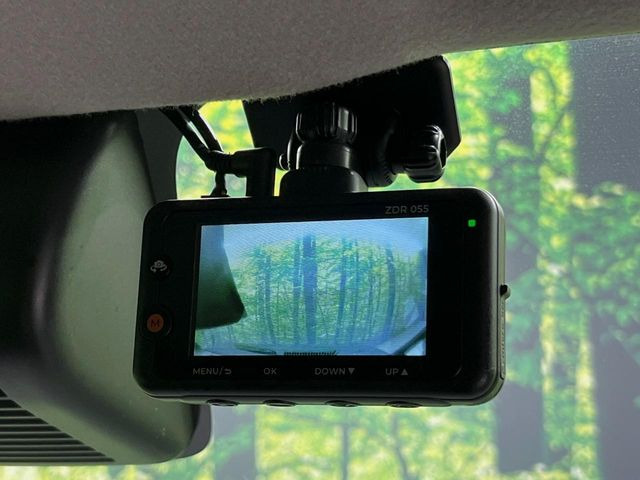 �y�h���C�u���R�[�_�[�z���S�E���S�ȃJ�[���C�t�ɕK�{�̃h���C�u���R�[�_�[�𑕔�!���s���͂������A������^�]�⎖�̂ɑ��������ۂ̏󋵂��f���ŋL�^���A����̃��X�N�ɔ����܂��B