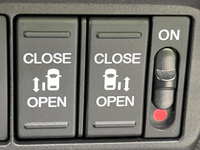 �y�����p���[�X���C�h�h�A�z�X�}�[�g�L�[��^�]�Ȃ̃X�C�b�`�Ō�ȗ����X���C�h�h�A�̊J���\���d��������͂����ăh�A���J����K�v�������A�����Ȃ��q�l�ł��ȒP�ɊJ���߂ł����K�ł���