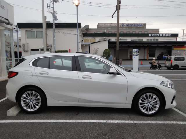 1シリーズ118i プレイ DCT