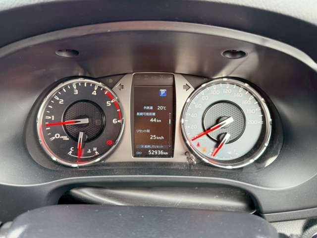 気になるお車がありましたら右の電話番号から直接お店にお問い合わせください。支払方法から車両情報、状態までなんでもご説明させて頂きます。スタッフ一同ご連絡お待ちしております。