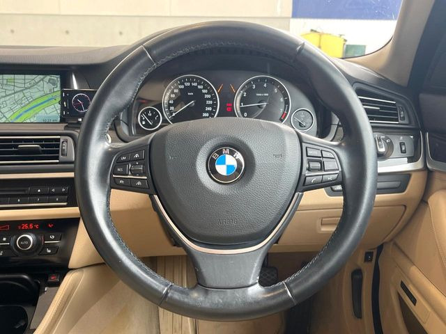 ���n���h�����̃X�������Ȃ��A���ꂢ�ȏ�Ԃ��ێ����Ă���܂��B�e�X�C�b�`���̓�����m�F�ς݂ł��B