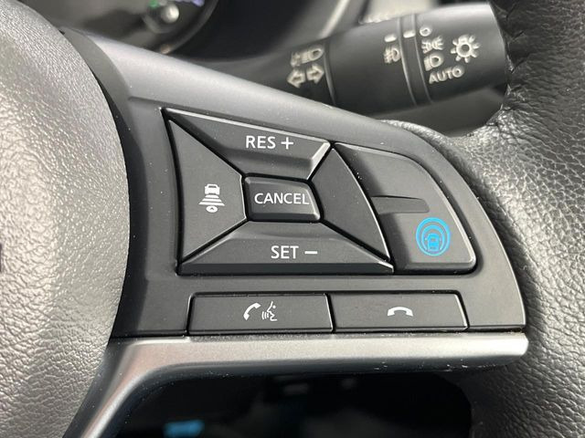 �y�v���p�C���b�g�z�������H�ł̒��������s���y��!!�a�؎��Ə��񑖍s�̃V�[���ŁA�A�N�Z���E�u���[�L�E�X�e�A�����O�������Ő��䂵�A�������^�]�̕��S���y�����Ă���܂���