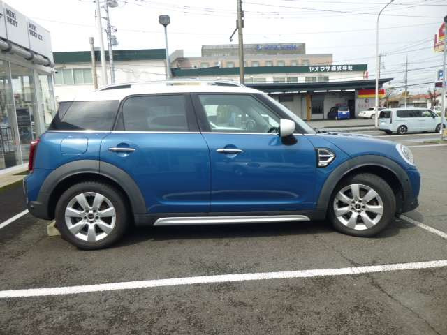 ミニクロスオーバークーパー D