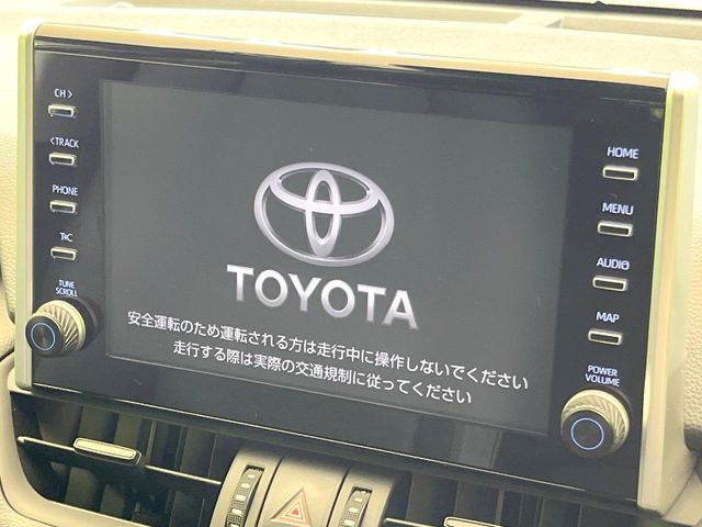 【9インチ ディスプレイオーディオ】大画面ディスプレイへお持ちのスマートフォンと連携して、ナビやbluetoothでの音楽再生が可能です♪デザインはもちろん操作性も良好!別途ナビ機能の取付可能です♪