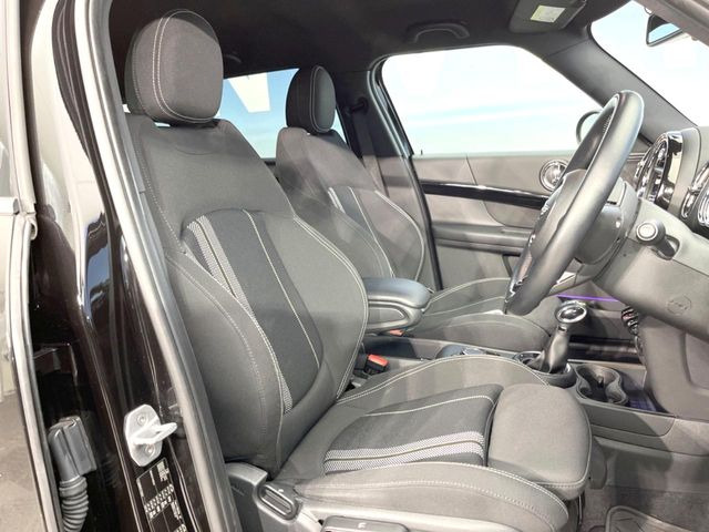 ���V�[�g�̎g�p��:�j��E�ւ�������Ȃ��A�����̒ʂ肫�ꂢ�ȏ�Ԃ��ێ����Ă���܂��B�܂��A�����N���[�j���O�E�R�[�e�B���O�����p�����������܂��B