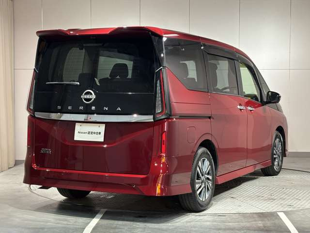 セレナ2.0 ハイウェイスターV