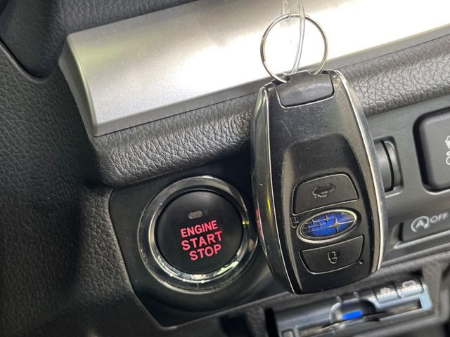 �y�A�N�Z�X�L�[&�v�b�V���X�^�[�g�z�J�o����|�P�b�g�ɓ��ꂽ�܂܂ł��h�A�̎{���E�������\�ȃX�}�[�g�L�[�𑕔��B�G���W���̃I���E�I�t�����J�M�����o���K�v�������A�{�^�����v�b�V�����邾����OK��